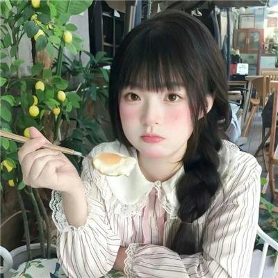 会画少年的天空